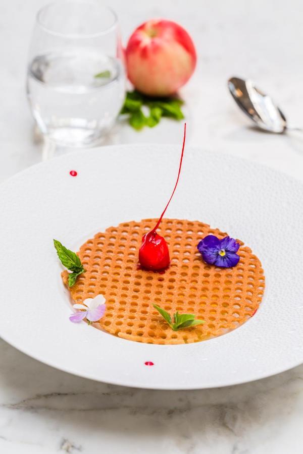 Hotel Country Club Yvré-lʼÉvêque Zewnętrze zdjęcie